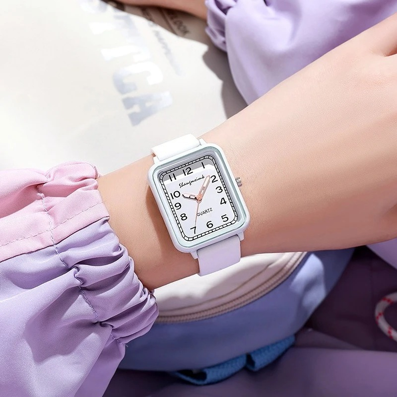 นาฬิกาควอตซ์ผู้หญิง หน้าปัดทรง - Silicone Band Women บทวิจารณ์และราคา