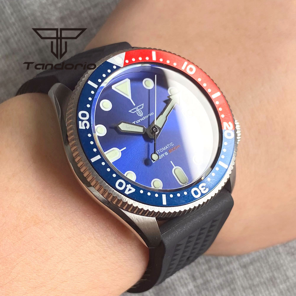 Tandorio NH35A นาฬิกาผู้ชายอัต - Rubber Strap Diver บทวิจารณ์และราคา